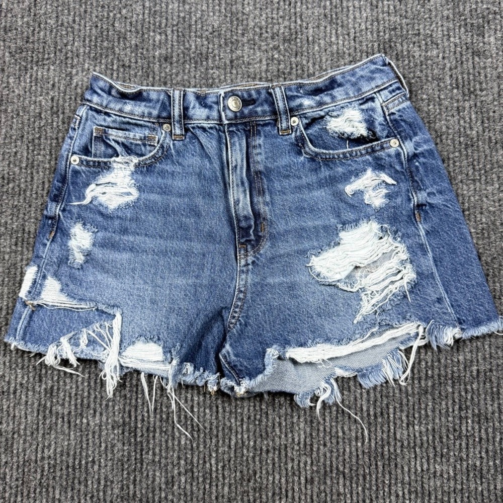 American Eagle Distressed Mom Shorts Medium Wash Blue Denim Size 4 4016574049
